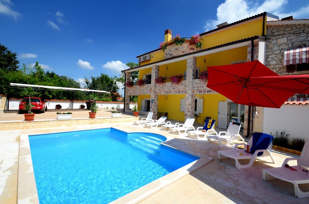 Apartments Villa Mimi Višnjan Zewnętrze zdjęcie